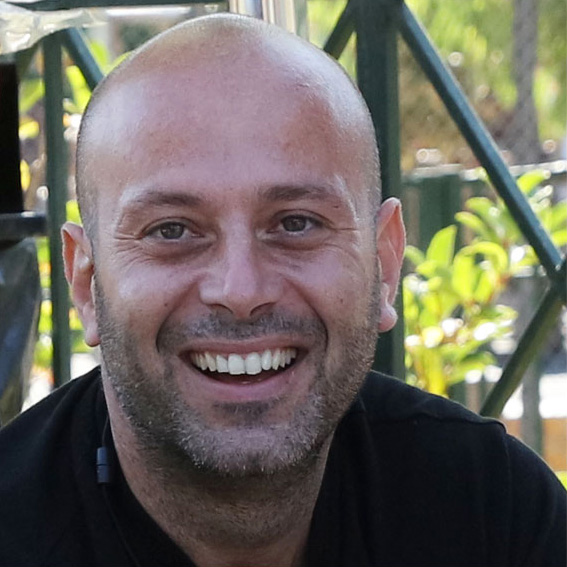 Γιάννης Κονδράρος